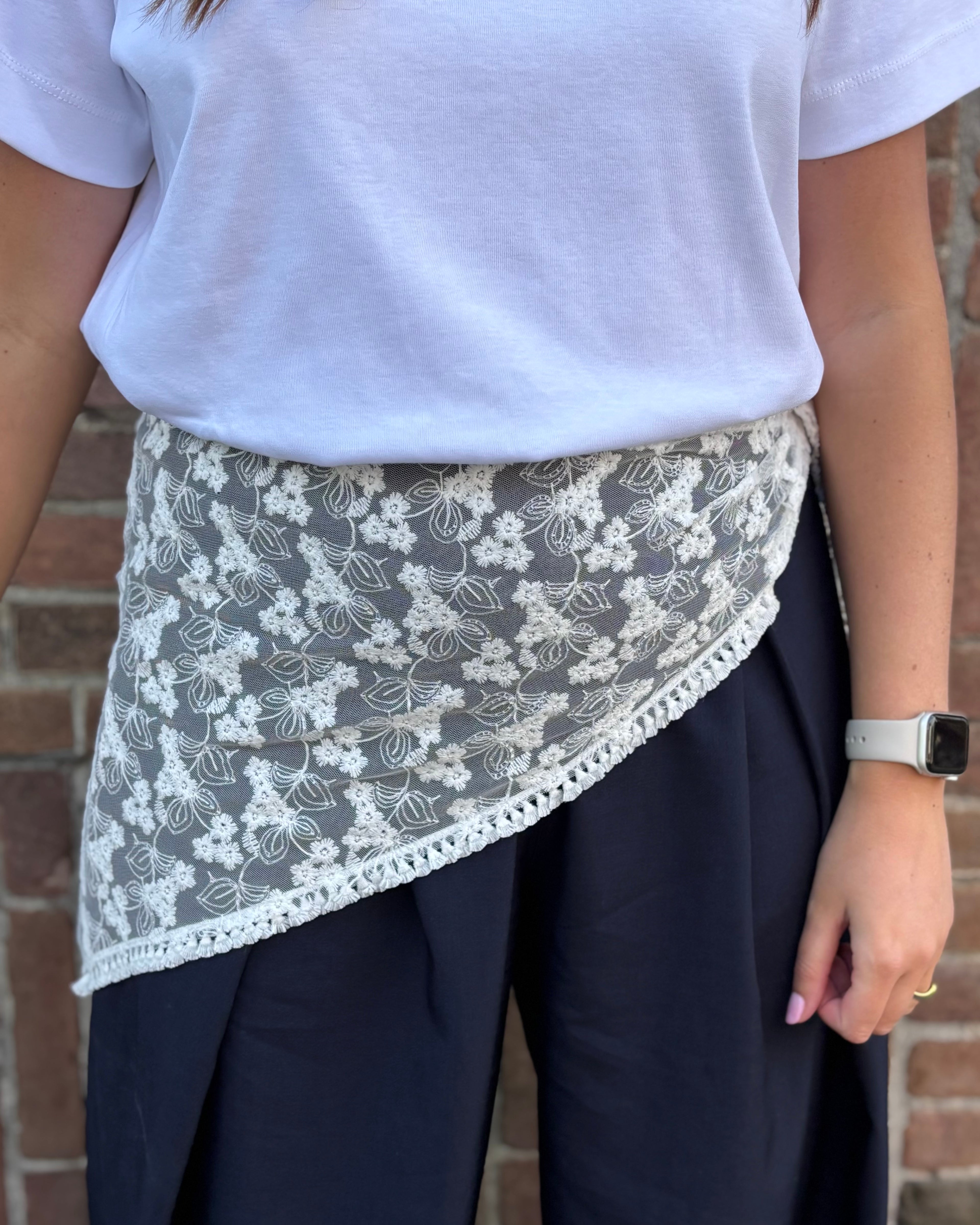 Rosie Lace Scarf - Offwhite