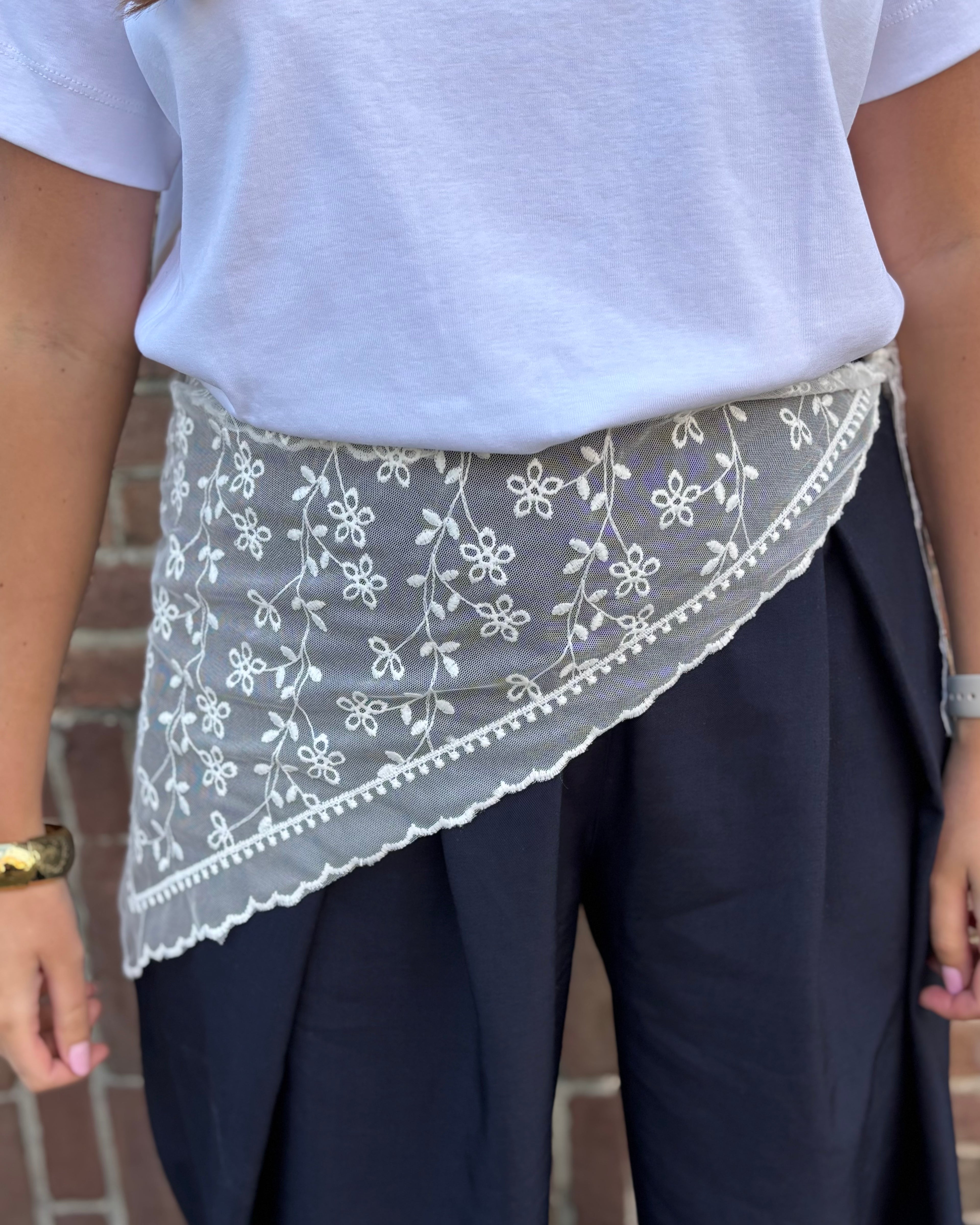 Ilvy Lace Scarf - Offwhite