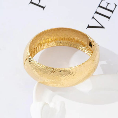 Bibi bangle