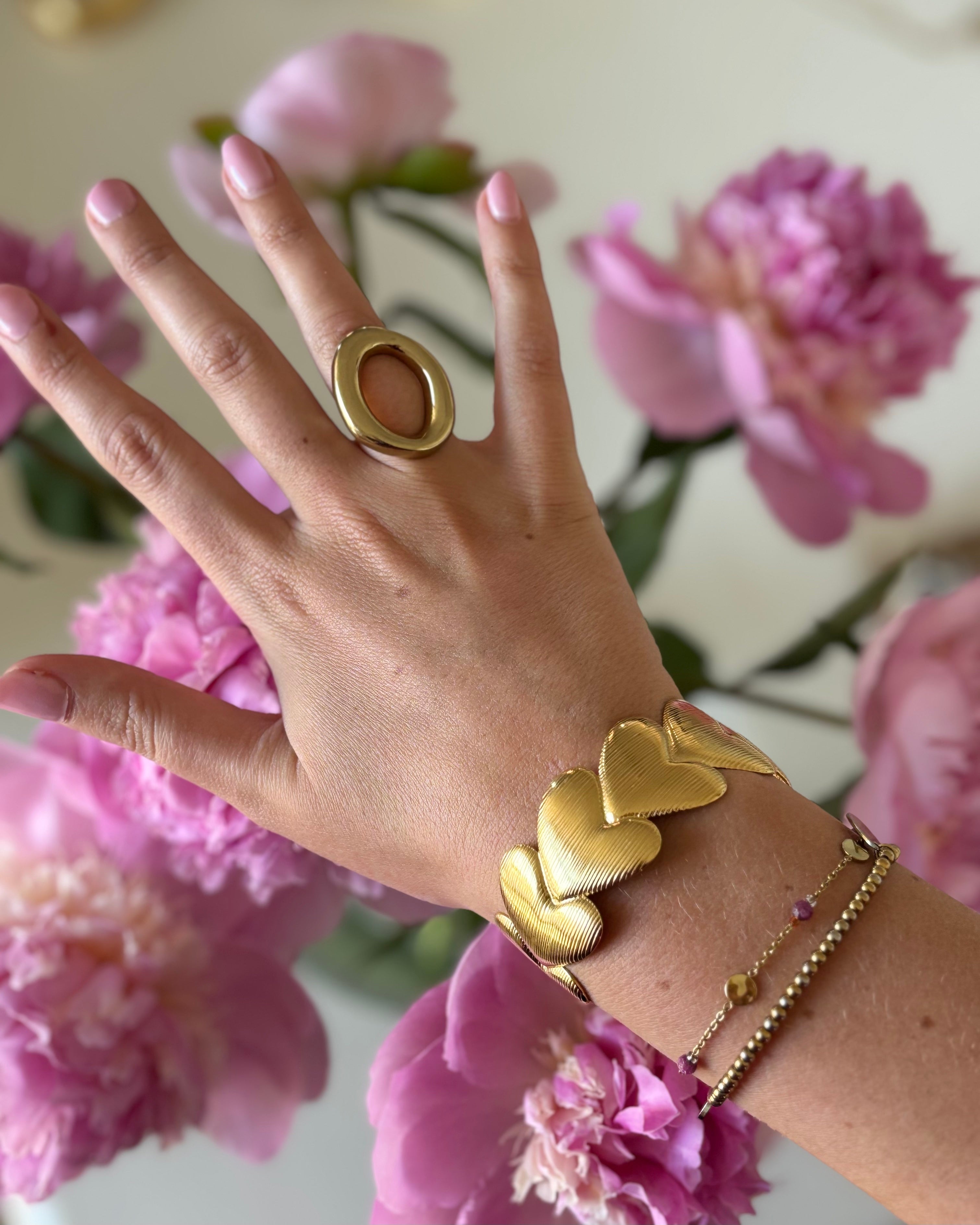 Hearts bangle