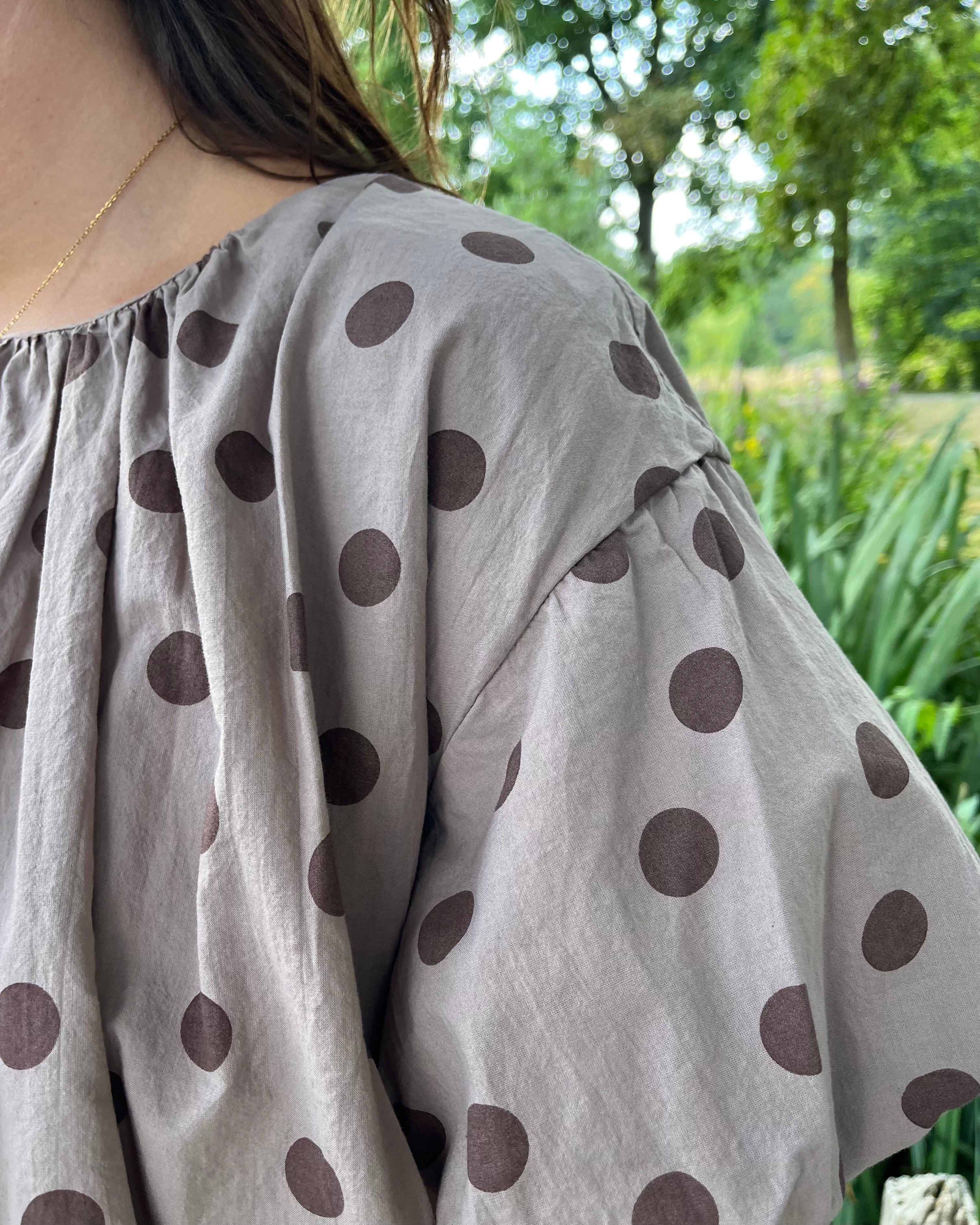 Manon top - Taupe/donkerbruin